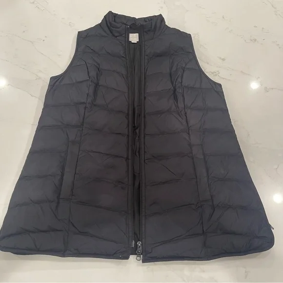 J.Jill Down lined black puffer vest - Picture 4 of 14